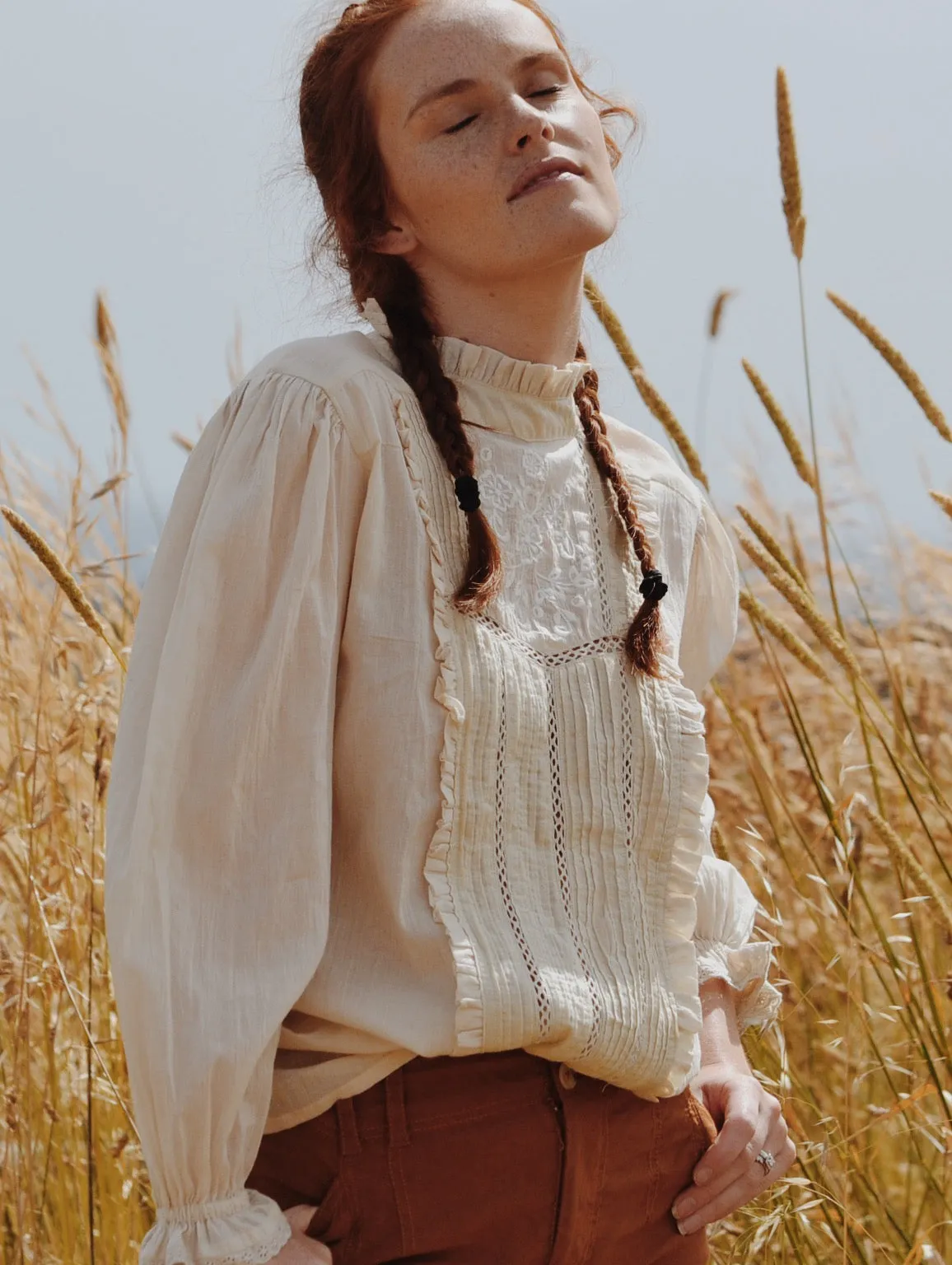 100% RECYCLED COTTON - PAULINA BLOUSE ANTIQUE WHITE
