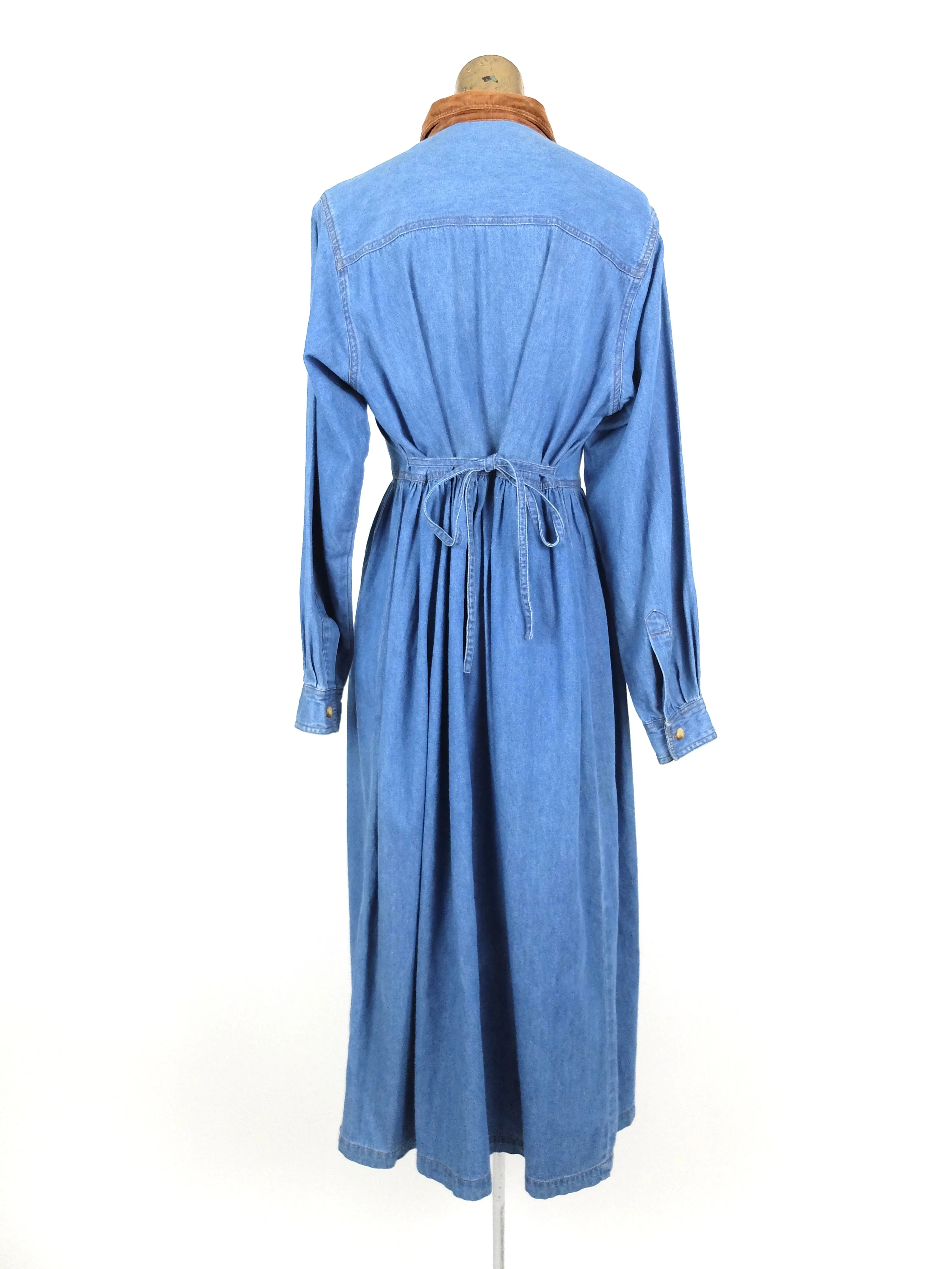 80s Bohemian Hippie Prairie Western Blue Denim Collared Long Sleeve Button Up Dress