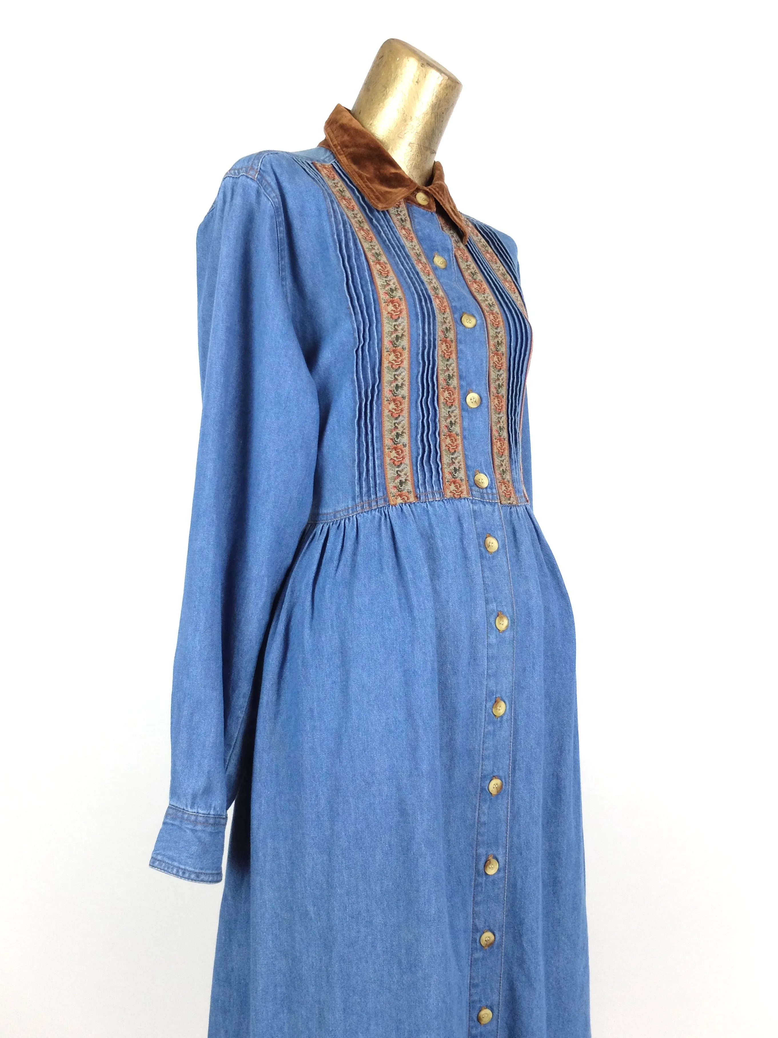 80s Bohemian Hippie Prairie Western Blue Denim Collared Long Sleeve Button Up Dress