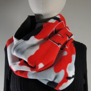 Accessories - Scarves - Cowl - NCAA - University of Wisconsin-Madison-UW - Badgers Accessories - Scarves - Cowl - NCAA - University of Wisconsin-Madison-UW - Badgers