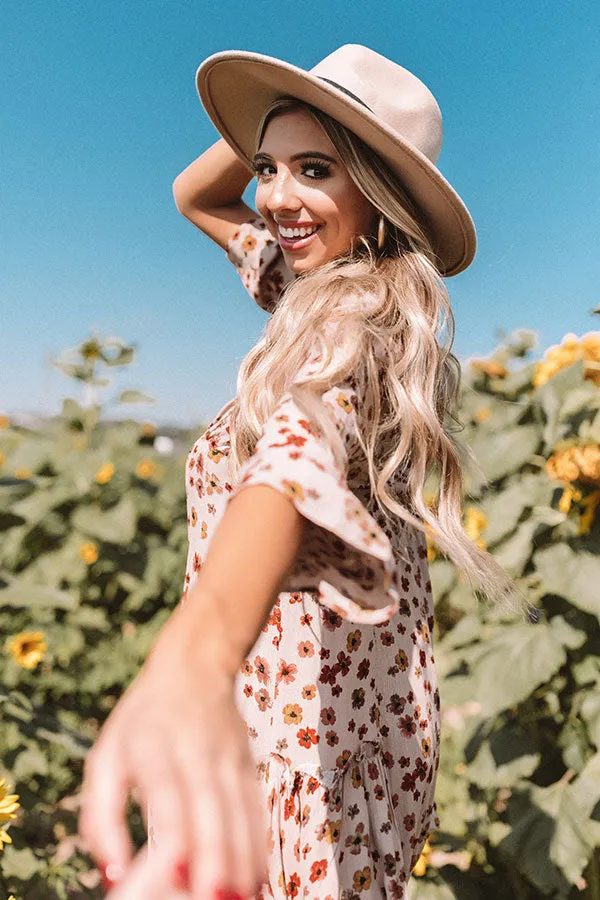 Autumn And Apple Cider Floral Shift Dress In Taupe
