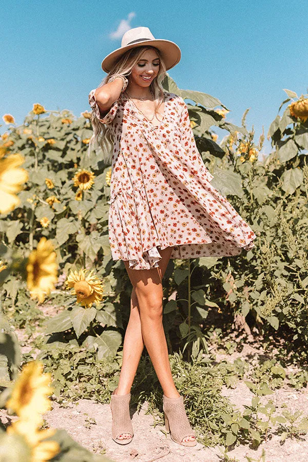 Autumn And Apple Cider Floral Shift Dress In Taupe
