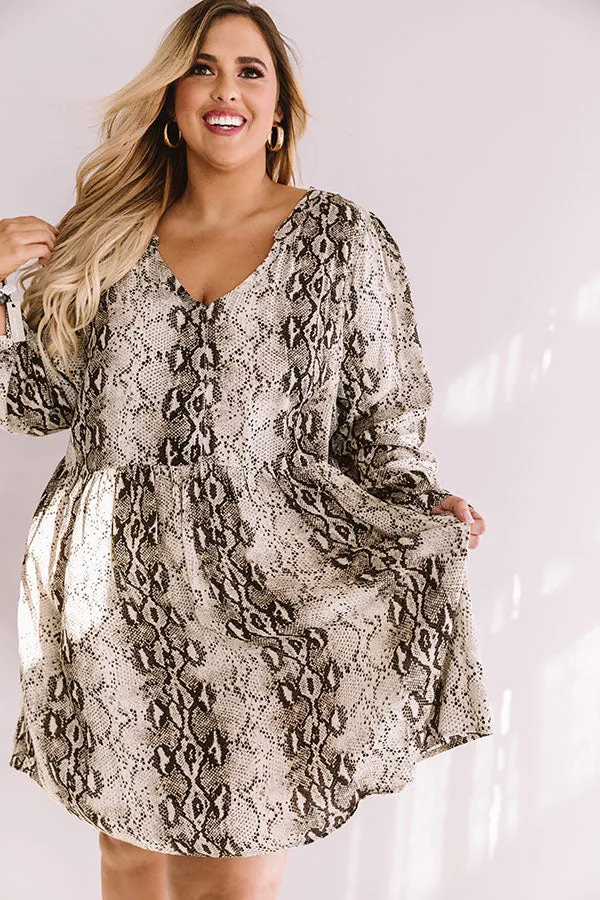 NYC Sights Snake Print Shift Dress Curves